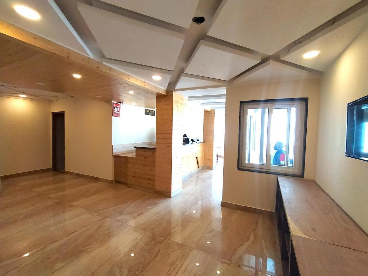Hotel Samrat, Mussoorie Εξωτερικό φωτογραφία