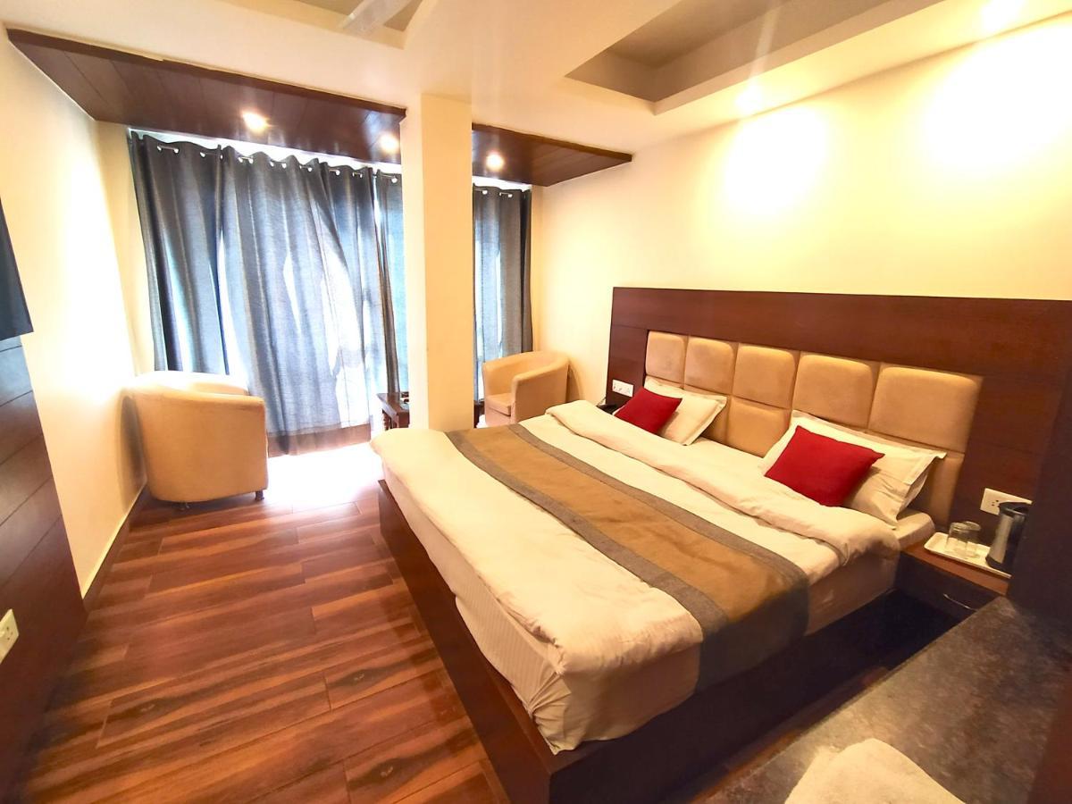 Hotel Samrat, Mussoorie Εξωτερικό φωτογραφία