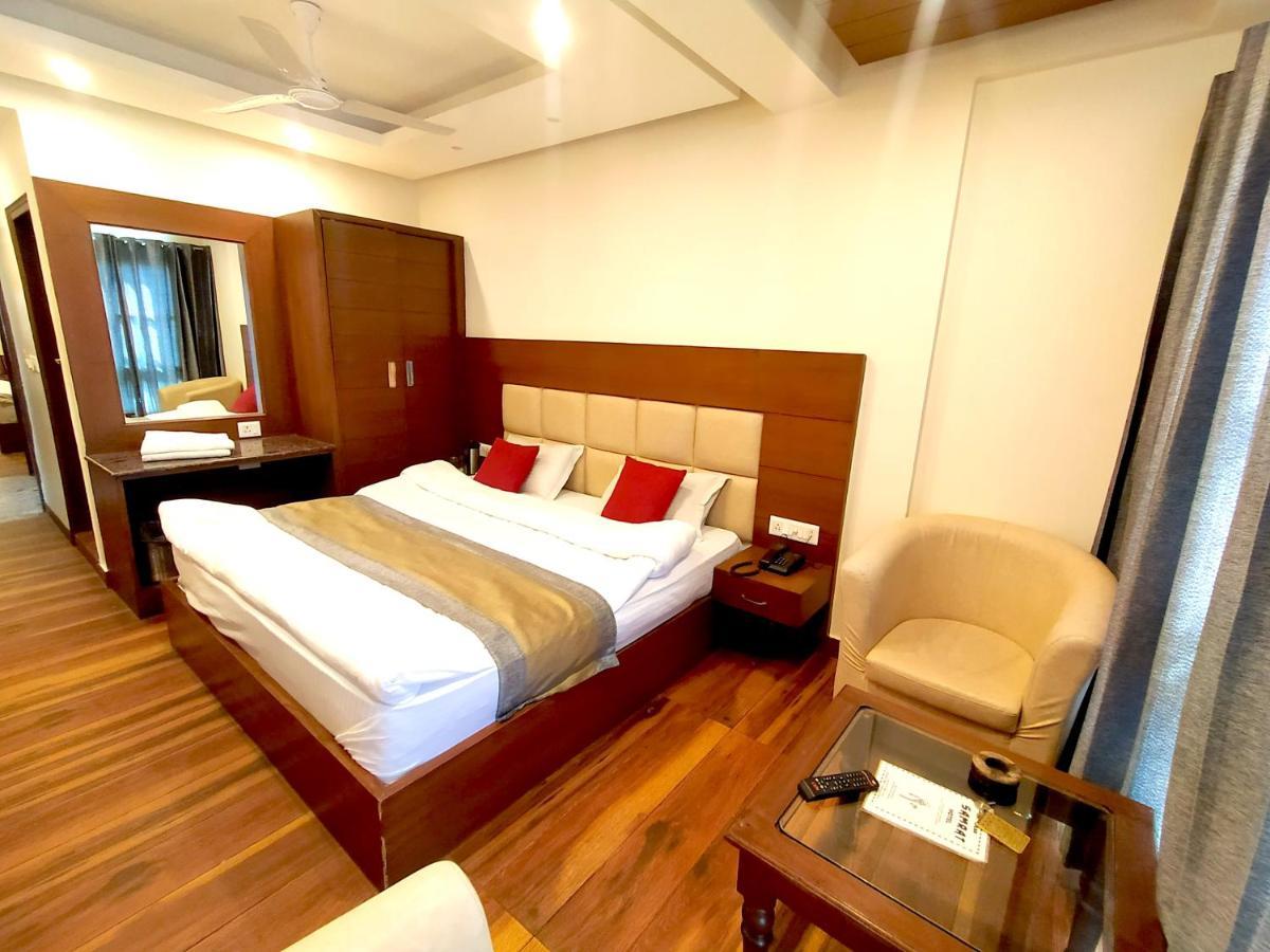 Hotel Samrat, Mussoorie Εξωτερικό φωτογραφία
