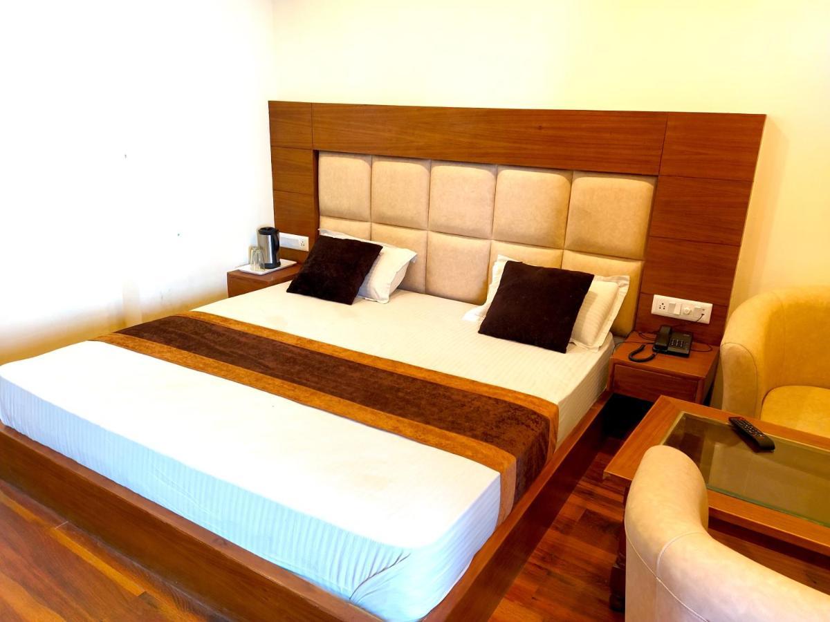 Hotel Samrat, Mussoorie Εξωτερικό φωτογραφία